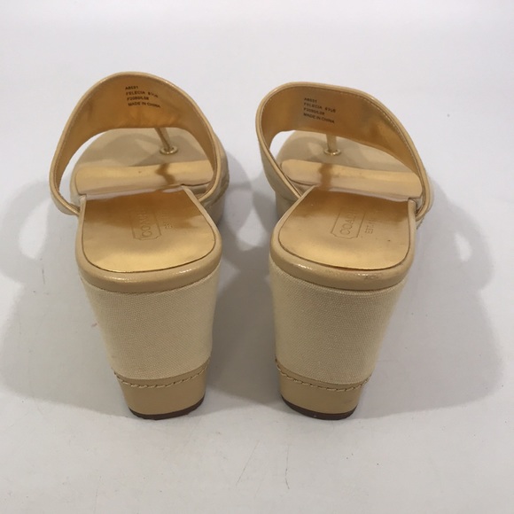 Coach sandals Felicia size 8.5B cream tan gold 3 1/2” heel - Picture 4 of 11